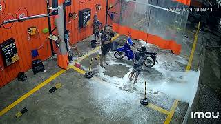 Car wash surprise customers get a soapy bath in Suphan Buri Thailand [upl. by Hayikat]