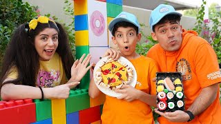 Jason e Alex giocano a un fast food  Video per bambini con giochi [upl. by Meeki386]