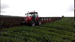 дълбока оран с McCormick X7670 VT DRIVE deep plowing with McCormick X7670 VT DRIVE [upl. by Gildus799]