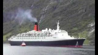 Queen Elizabeth 2 in Geiranger June 28 2008 [upl. by Hollerman739]