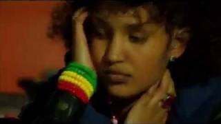 Sayat Demissie  Hasabun Mesreke New Ethiopian Music [upl. by Xenos307]