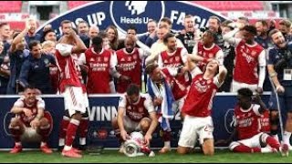 Arsenal’s Hilarious FA Cup Trophy Drop  2020 FA Cup Final Blooper [upl. by Marni937]