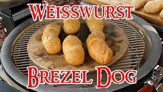 BBQ Brezel Dog mit Süßem Senf  Eine absolut geniale Verschmelzung  Grill amp Chill  BBQ amp Lifestyle [upl. by Atnomed]