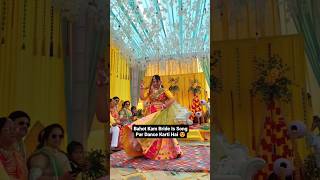 Bahut kam bride is song par dance karti h 💖 shorts short trending viral [upl. by Asseralc]