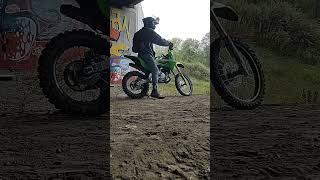 2025 Kawasaki KX 112 Walkaround amp Startup [upl. by Ahsael]