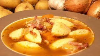 SpeckZwiebelSuppe mit Grießnockerln [upl. by Atiuqer]