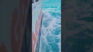 Passenger captures moment tour boat capsizes in Bahamas [upl. by Cecilius404]