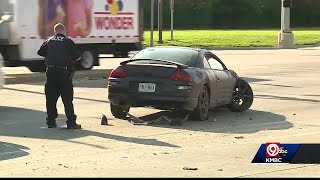 Driver runs off after crashing into vehicles at Chouteau Trafficway Highway 210 [upl. by Fortuna]