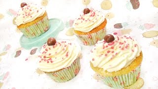 Cupcakes de Vainilla  Recetas de Cupcakes [upl. by Brigit]