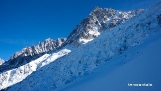 Couloir des Cosmiques La Jonction Glacier des Bossons rive gauche Chamonix MontBlanc ski [upl. by Amoakuh486]