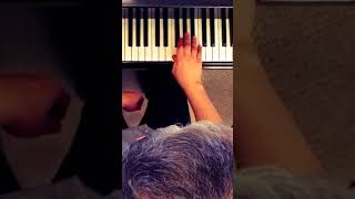 Robert Durso demonstrates how the C Major scale works piano pianist musicteacher musicworkshop [upl. by Aisnetroh443]