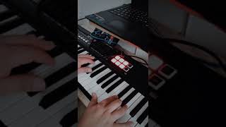 Viejo mundo bebo vodka piano [upl. by Yztim]