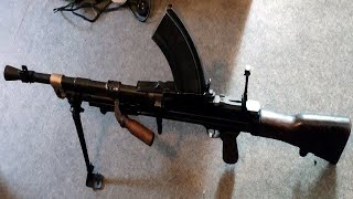 British MK3 BREN LMG [upl. by Eleaffar]