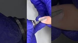 COMO FAZER A CUTÍCULA NO MOTOR À SECO  How to remove cuticles cuticles cuticula nailart unhas [upl. by Ennaillij]