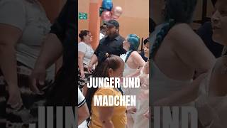 JUNGER unD MADCHEN [upl. by Aleahcim]