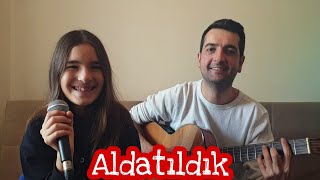 Babalı Kızlı  Aldatıldık  Rengin cover [upl. by Anwaf]