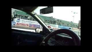 Clio Williams vs Clio 172 Cup  Santa Pod 14 mile [upl. by Jeffery]