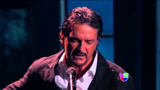 Ricardo ArjonaPuente Premio Lo Nuestro 2015 [upl. by Novad]