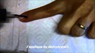 ongle en gel quotétape 1 préparation de longle découpe et pose dun chablonquot [upl. by Attelrahs]