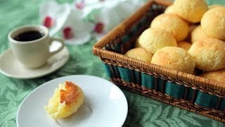 Petits pains brésiliens au fromage pão de queijo [upl. by Ahsenom]