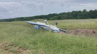 Small plane crashes and flips upside down at Williamsburg airport [upl. by Nashoma]