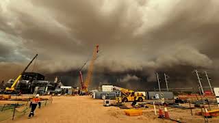 A remarkable sand and dust storm was captured at the Moomba Oil amp Gas Field in South Australia [upl. by Buonomo988]