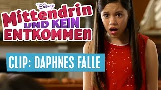 MITTENDRIN UND KEIN ENTKOMMEN  Clip Daphnes Falle  Disney Channel [upl. by Peterus190]