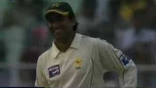 Shoaib akhter USING desi language [upl. by Hi]