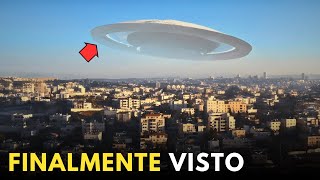 TOP 17 avvistamenti di alieni e UFO ripresi dalla telecamera  Le prove sono là fuori [upl. by Trout]