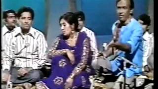 Aise Besharam Aashiq by Yusuf Azad Qawwal amp Rashida Khatoon flv [upl. by Seidnac]