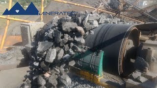 Mineratec  Raspador de correia primário em operação [upl. by Elon]