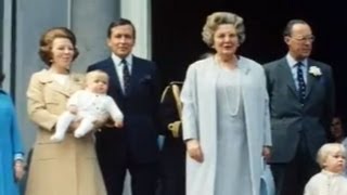 Defilé Koninginnedag 1969 [upl. by Ahseihs]