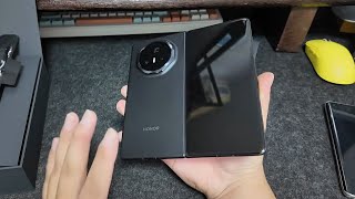 Honor Magic V3 Unboxing amp handson Review [upl. by Aisanat307]