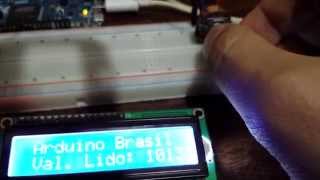 LCD  Potenciômetro  Arduino [upl. by Ettereve669]