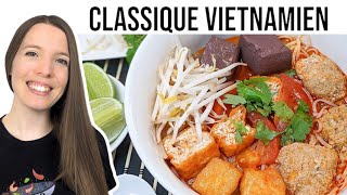 Recette Vietnamienne BUN RIEU  Soupe Porc Crabe Tomates HOP DANS LE WOK [upl. by Leiso]