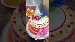 Vanilla model cake design flowers trending cake thegeetagurjar bestbirthdaycakedesignforgirl [upl. by Esnofla331]