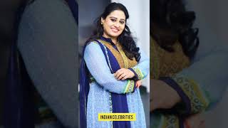 ബീന ആന്റണി ഫാൻസ് ഉണ്ടോ  l beenaantonymalayalam tamilsongactress trendingshorts [upl. by Lleret]