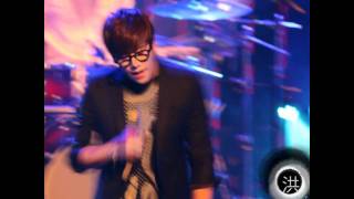 Park Hyo Shin  Already Eoneusae 어느새  Live 2005 [upl. by Eyks365]