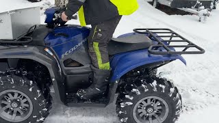 Köp ATV Yamaha Kodiak 700 med timmervagn på Klaravik [upl. by Nnylecyoj]