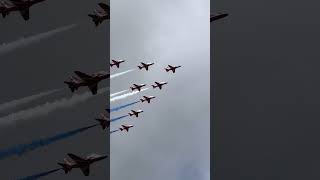 Red Arrows Flypast Farnborough Air Show 2024 [upl. by Schach]