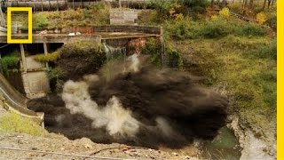 Dambreach experiment outburst flood from an overtopping lake USGS [upl. by Zetra638]