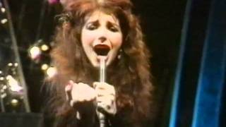 KATE BUSH FIRST TOP OF THE POPS WITH INTRO [upl. by Reivaz]