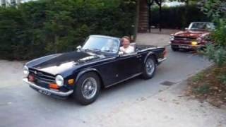 2x Triumph TR6 PI  Fast accelerating Lovely sounds [upl. by Atsirtal]