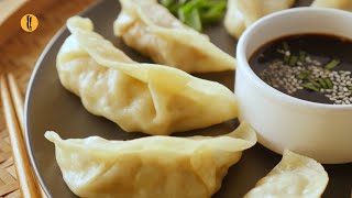 Steamed Chicken Momos Recipe By Food Fusion [upl. by Gildas569]