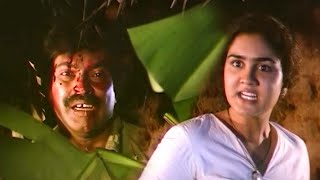 രണ്ടും മൃഗമാ രണ്ടിനും ബുദ്ധിയില്ലാ  Mrugaya  Mammootty  Malayalam Comedy Scene Old  Urvashi [upl. by Inalan311]