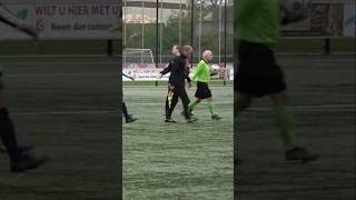 De opkomst beide teams en de arbitrage  opkomst teams arbitrage football soccer shorts fyp [upl. by Stefa]