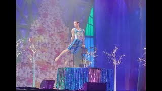 Joel Herzfeld Handbalancing live Christmas 2023 [upl. by Ilecara]