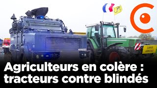 REPLAY – Agriculteurs évacués par les blindés de la Gendarmerie à la centrale Leclerc à Beychac [upl. by Nevaeh]