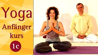 1C Entspannung und neue Kraft mit Yoga in 15 Minuten  Yoga Vidya Anfängerkurs [upl. by Claudie11]