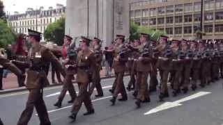 The Scots Guards Homecoming Parade In George Square Glasgow 10613 [upl. by Bonne566]